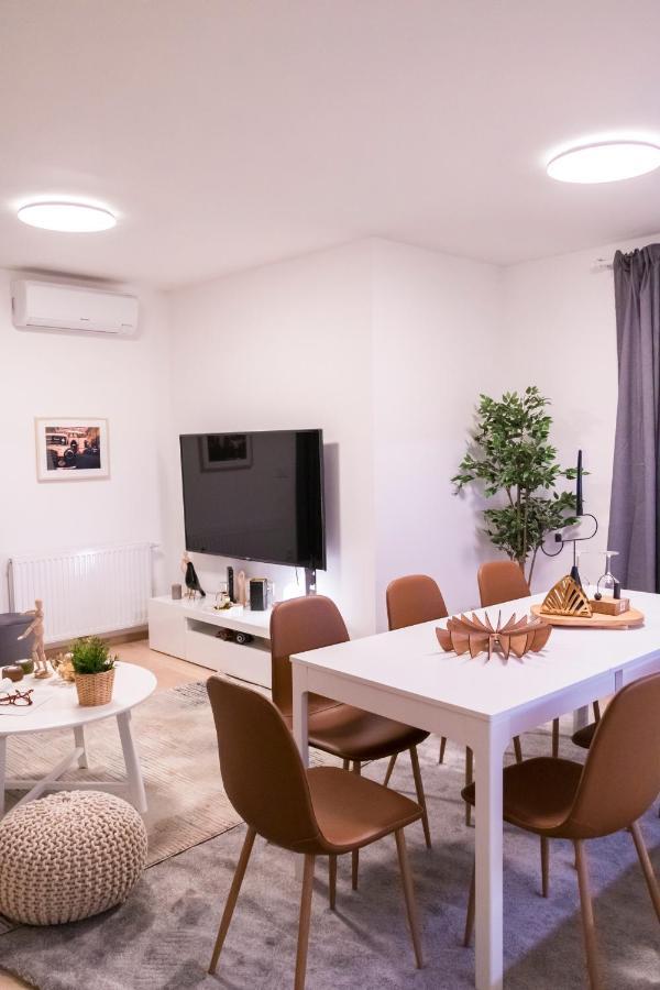 Fresh Comfort Apartment By Irundo Zagabria Esterno foto